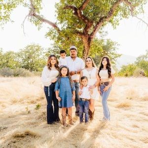 Meet your Posher, Lupe